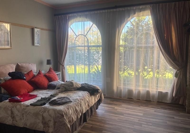 3 Bedroom Property for Sale in Leeudoringstad North West